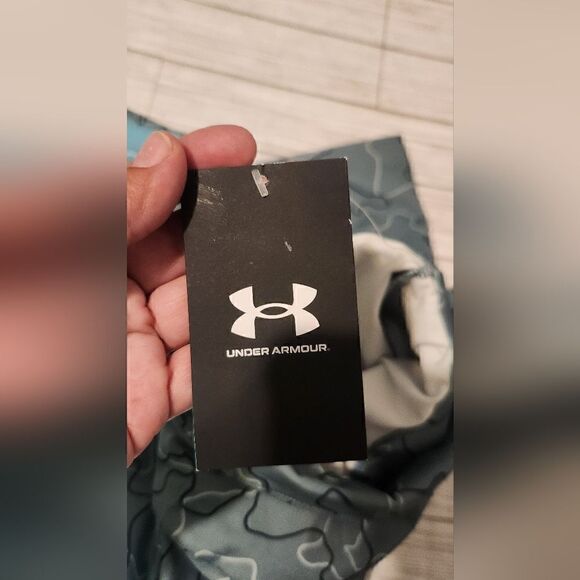 Women's Under Armour Loose Fit CW Funnel Neck Sweatshirt - Size XL - Picture 8 of 10